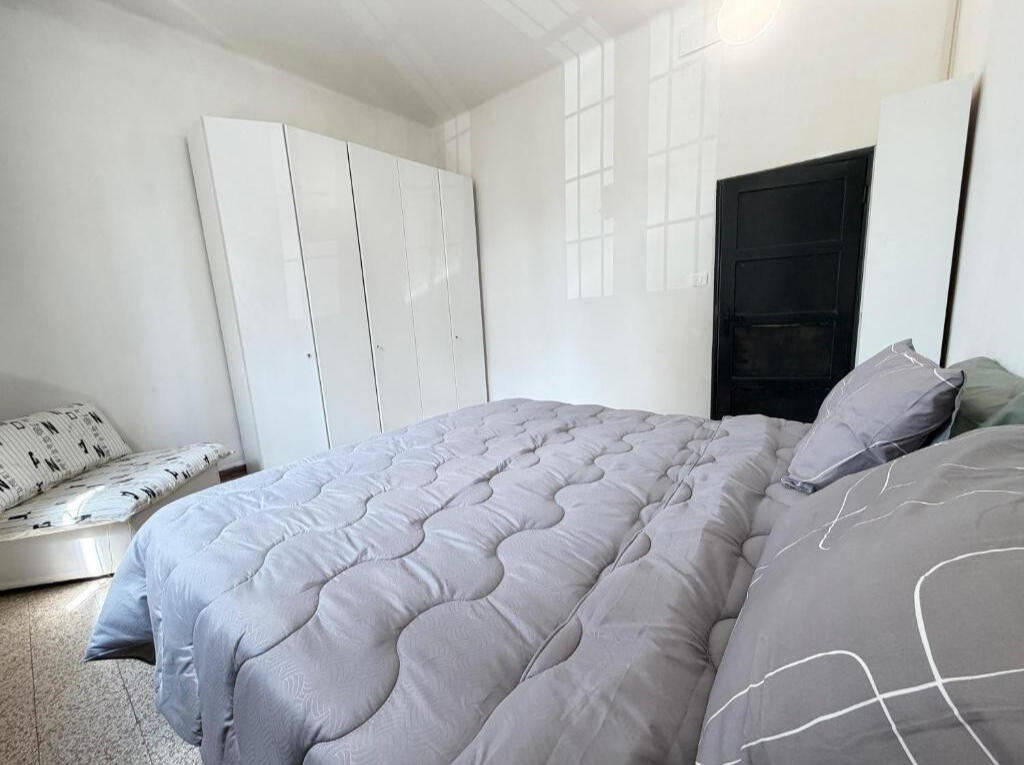 Cozy-Station-Apt-with-Free-Private-Parking-&-Fiber-Wi-Fi via zanardi 74 bologna